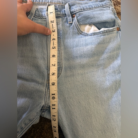 Levis Light Blue Denim Jeans - Picture 5 of 5